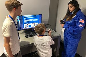 Janet's Planet campers at Challenger Learning Center.